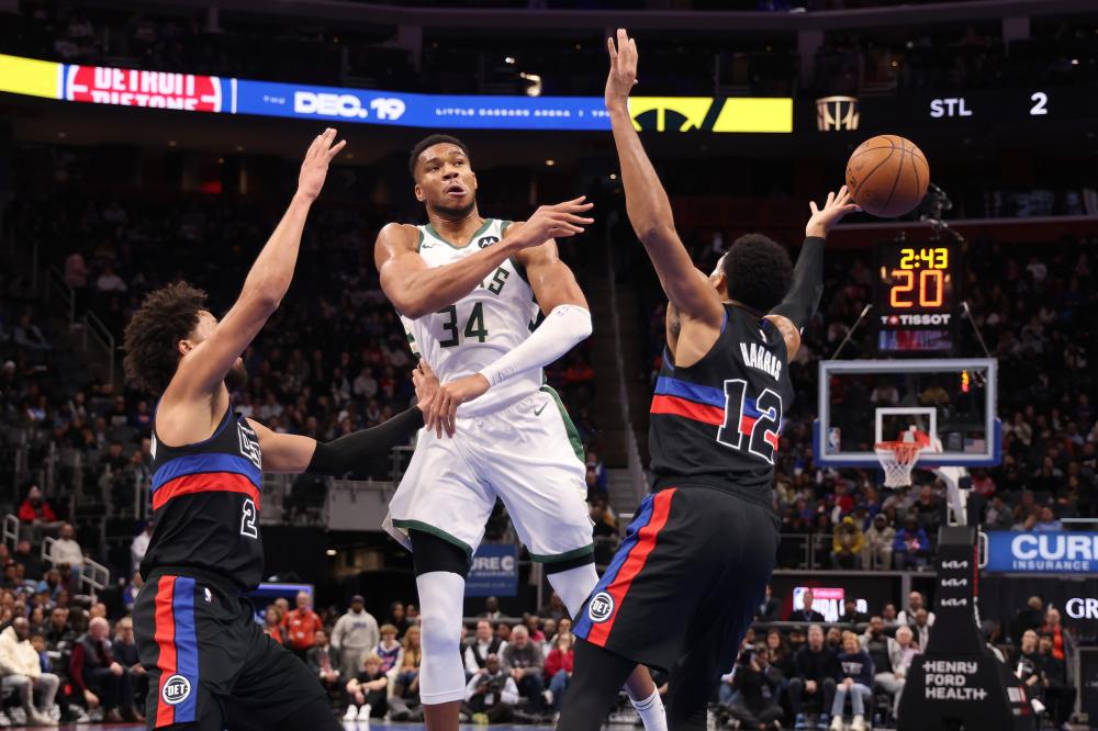 送出大量球 送出大量球